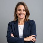 Julia  Weston
